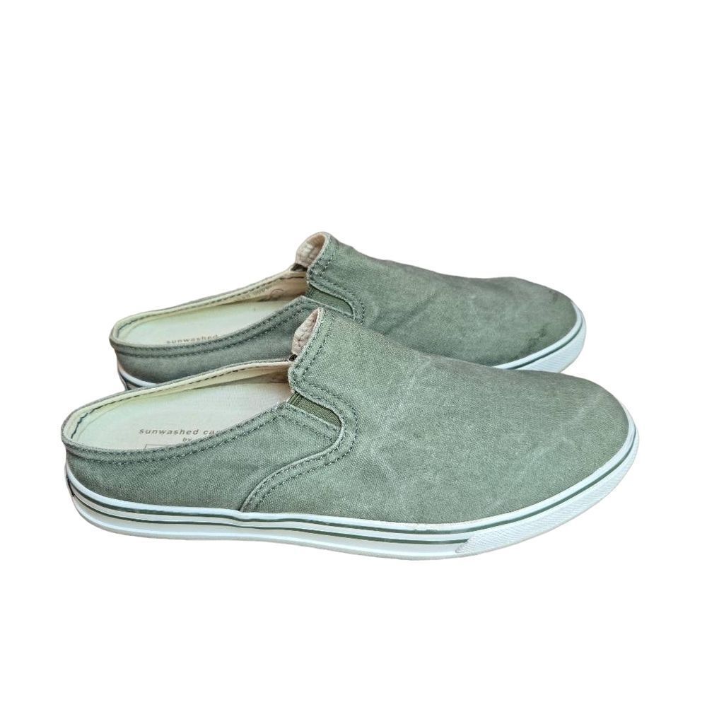L.L. Bean Sunwashed Canvas Slip-on Shoes Women's Size 8